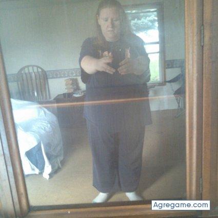 redneckchick81 chica soltera en Dearborn