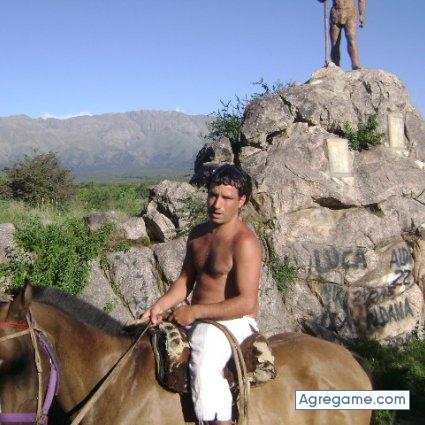 claudiocba chico soltero en Villa Del Dique