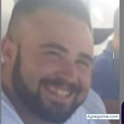 Dantelo chico soltero en O Carballiño