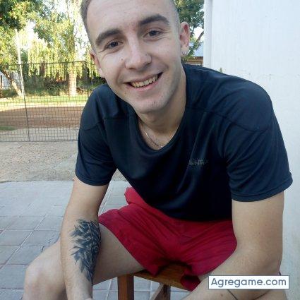 Taiel1 chico soltero en Colón Entre Ríos