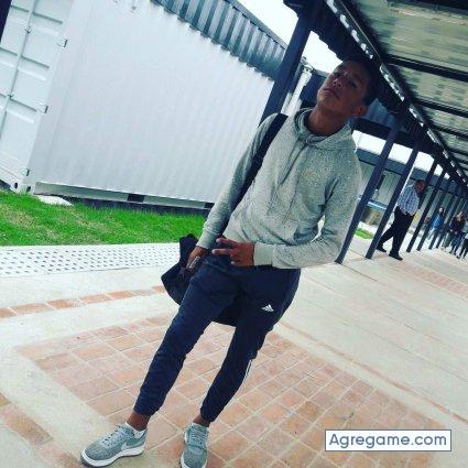 mateoazueta chico soltero en Perris