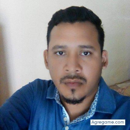 Freddy1990corea chico soltero en Granada