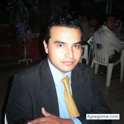 dereck chico casado en Perote