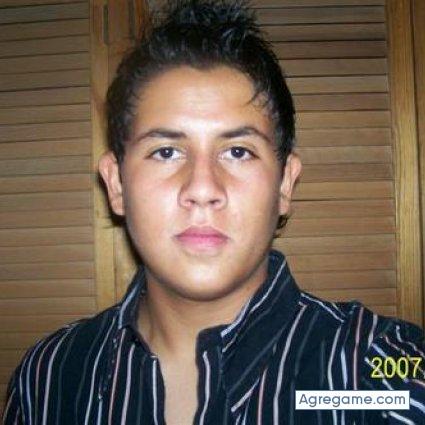 revoltoso chico soltero en Torreón
