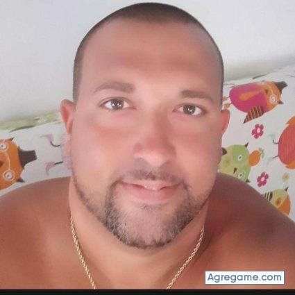 Piguillem chico soltero en L'Hospitalet de llobregat
