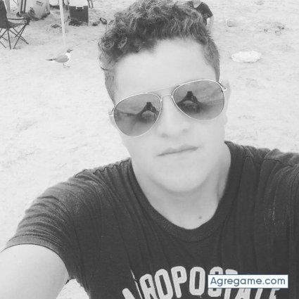 esvinportillo chico soltero en Simi Valley