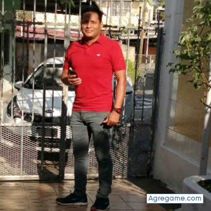 Diar5050 chico soltero en Nuevo Emperador