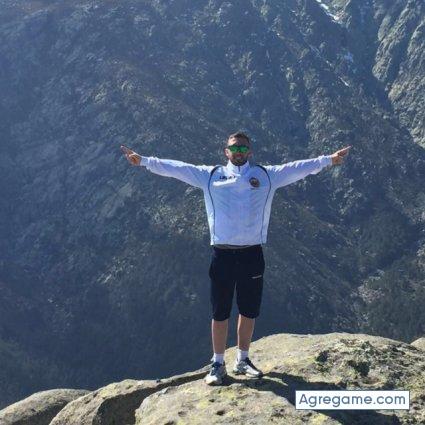 daniburcio chico soltero en Arenas De San Pedro