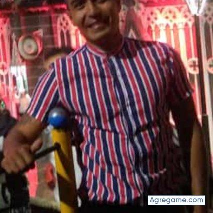 Carlos191014 chico soltero en Quimbaya