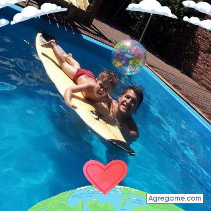 diegohernan9915 chico soltero en San Clemente Del Tuyú