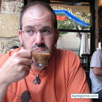 kino chico soltero en Bellver De Cerdanya