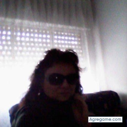 Larapi chica soltera en Badajoz