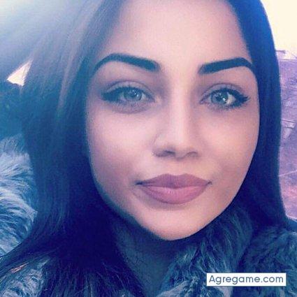 Elmaz chica soltera en Schenectady