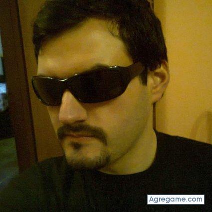 Hector_OMs chico soltero en El Talar De Pacheco