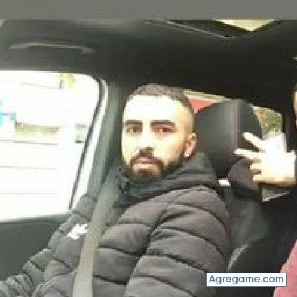 owenmoha chico soltero en Olivenza