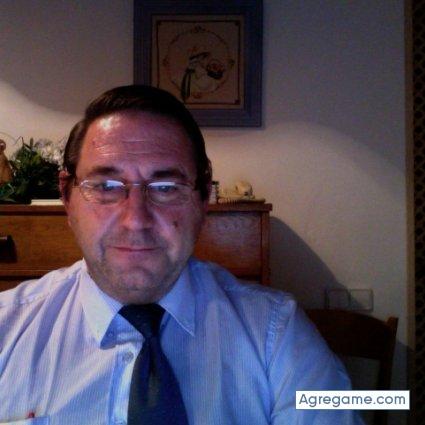 jmugran chico soltero en Prats De Lluçanes