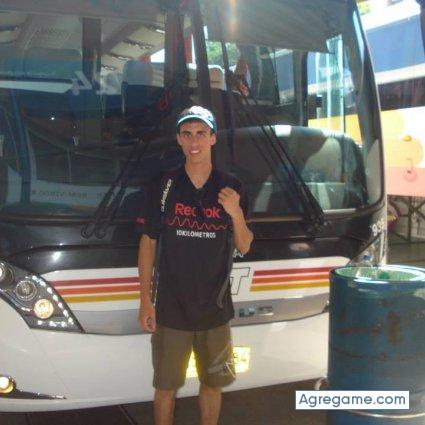 NicoGG chico soltero en Montevideo