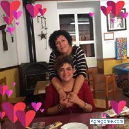 Mujeres solteras y chicas solteras en Santa Cristina Perillo