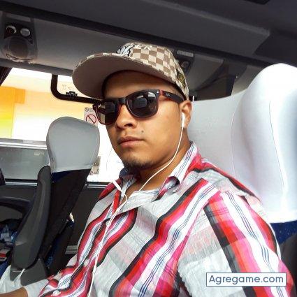 Diegoflores19 chico soltero en Sangolquí