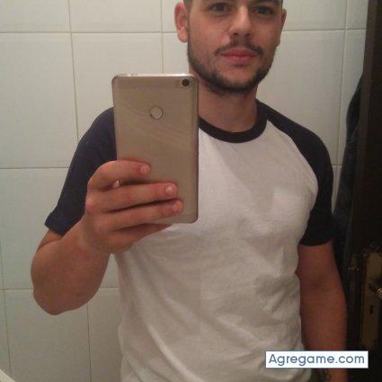 Chamotraketeo chico soltero en 