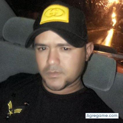 ramontem chico soltero en Sabana Iglesia