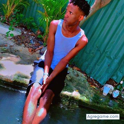 Jhonson12321 chico soltero en Santo Domingo Este