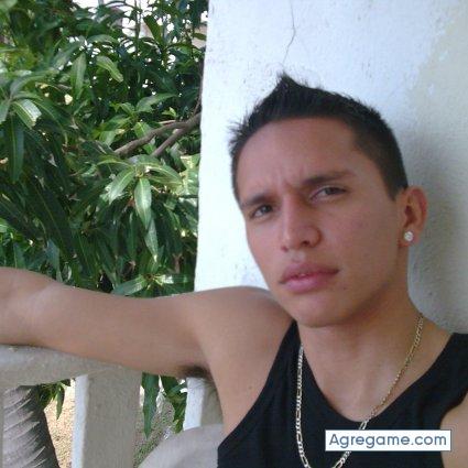 kenneth18 chico soltero en Colima