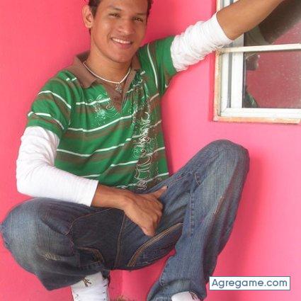 alexandergc1 chico soltero en Nuevo Emperador