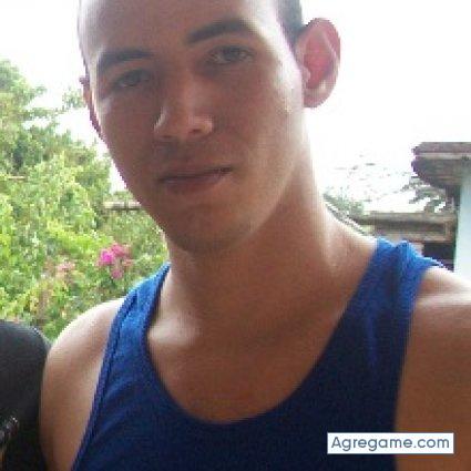 LocoSex chico soltero en Moa