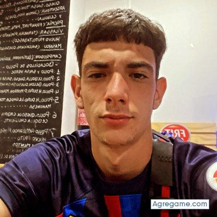 Raulty chico soltero en Mataró