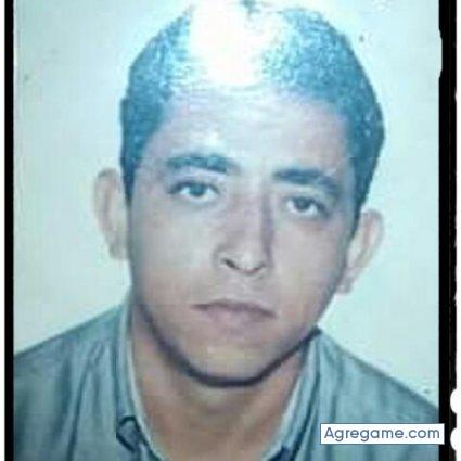 Lazoflorentin chico soltero en Kingston