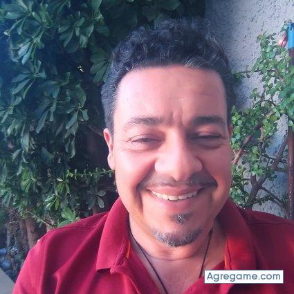 Pisrolero chico soltero en Molina De Segura