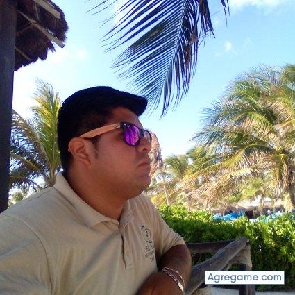 Antonhiny chico soltero en Sain Alto