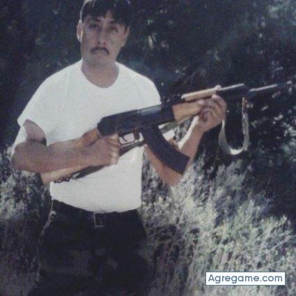 LUIS2168 chico soltero en Santa Ana