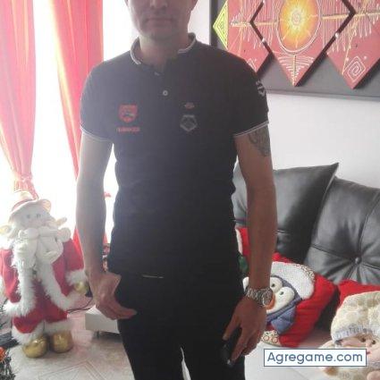 CarlosHumbertofranco chico soltero en Layton