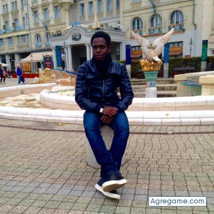 faroukalgebra chico soltero en 