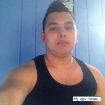 Steiner chico soltero en Monroe