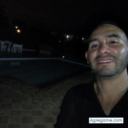 Chuiguyr chico casado en Campo Valdés