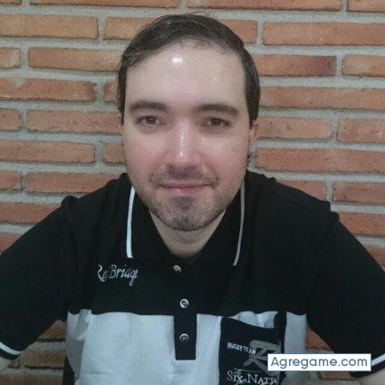 casaabrera chico divorciado en Abrera