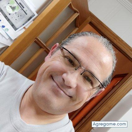 Jackmany chico soltero en Almansa