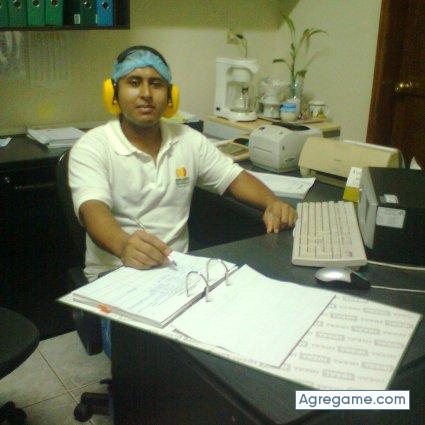 Leyver chico soltero en Quevedo