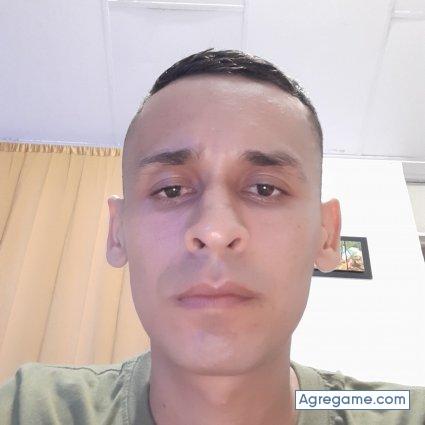 Davidferj chico soltero en Andes