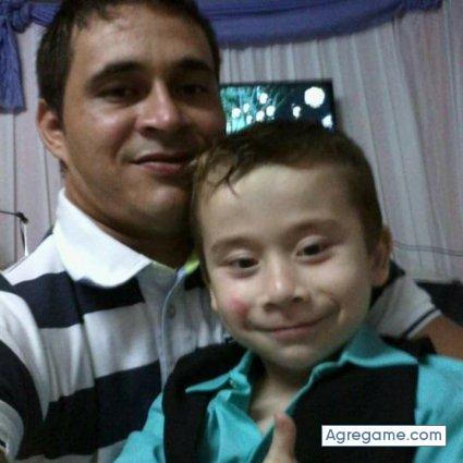 aureliogonzalez2995 chico soltero en Ciudad Del Este