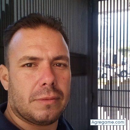 Merollaj chico soltero en San Cristóbal