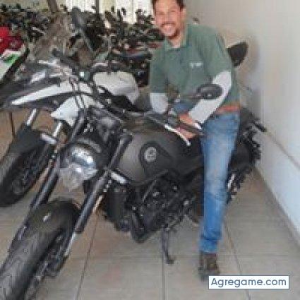 uzcateguig chico soltero en 