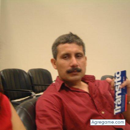 AQUICASTELO chico soltero en 