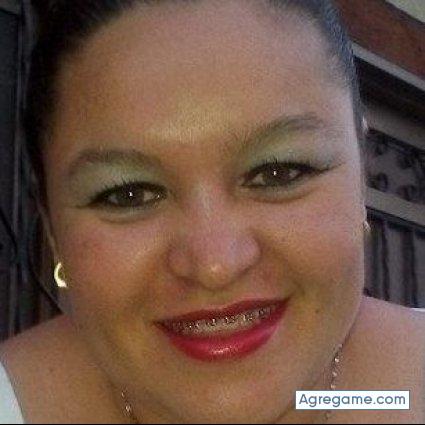 leidyochoa chica soltera en Barcelona Quindío