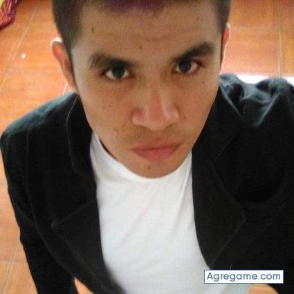 Florero chico soltero en Reque