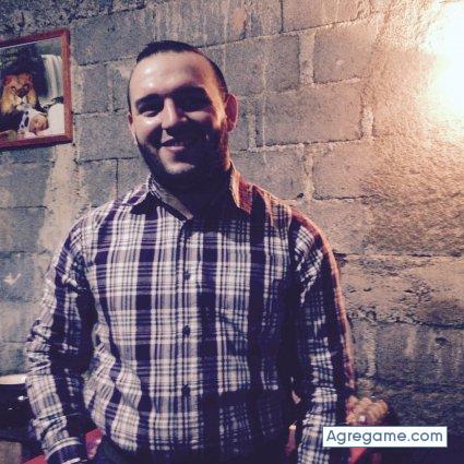 JoeAlvear24 chico soltero en El Crucero