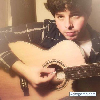 Alejandro3490 chico soltero en Escazú